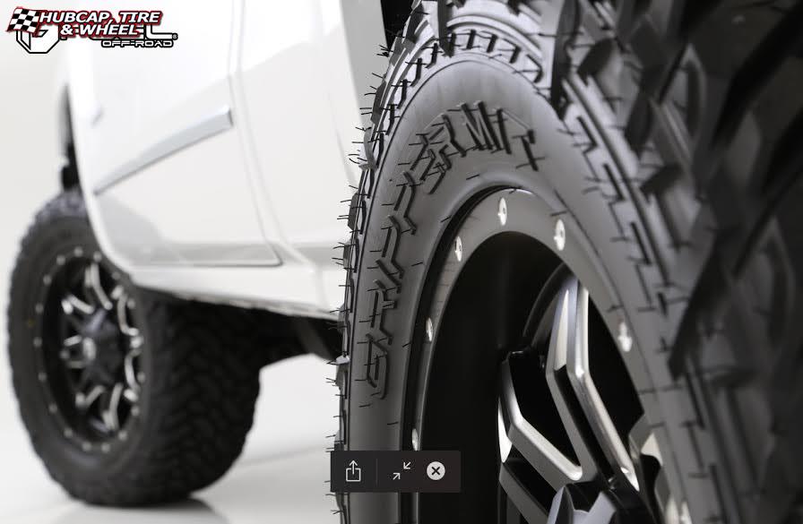 vehicle gallery/chevrolet silverado fuel lethal d567 0X0  Black & Milled wheels and rims